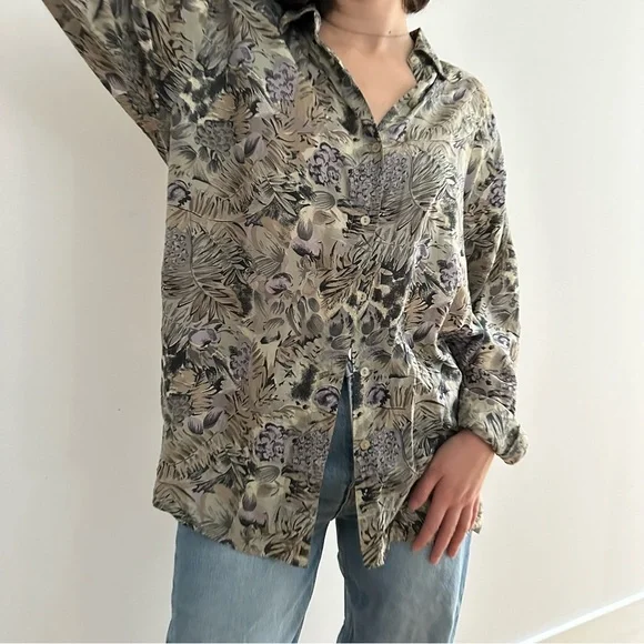 VINTAGE EVIDENCE 100% SILK PATTERNED  BLOUSE - M - Picture 9 of 16